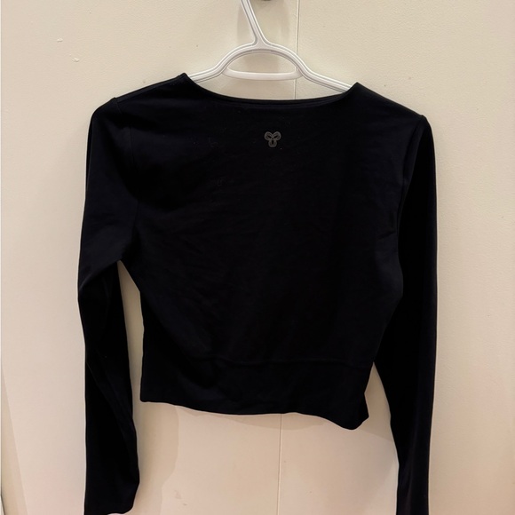 BNWOT Butter Bound Longsleeve Aritzia TNA - Picture 4 of 4